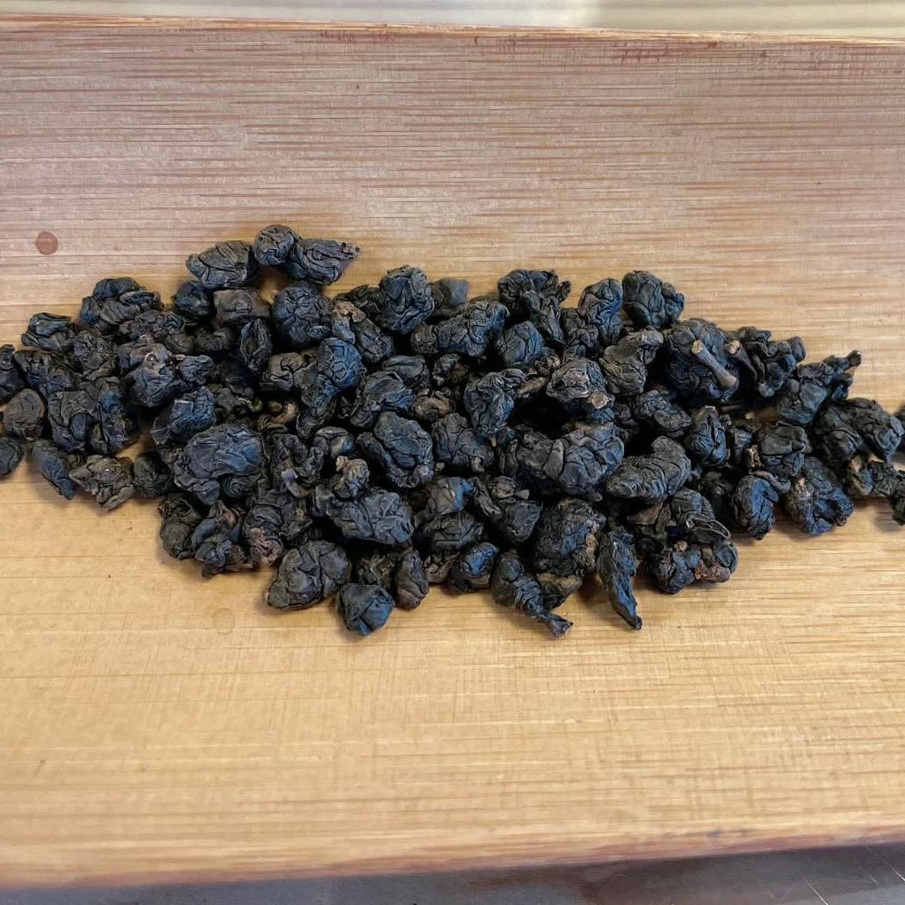 Dong Ding Oolong Competition Tea packaging detail