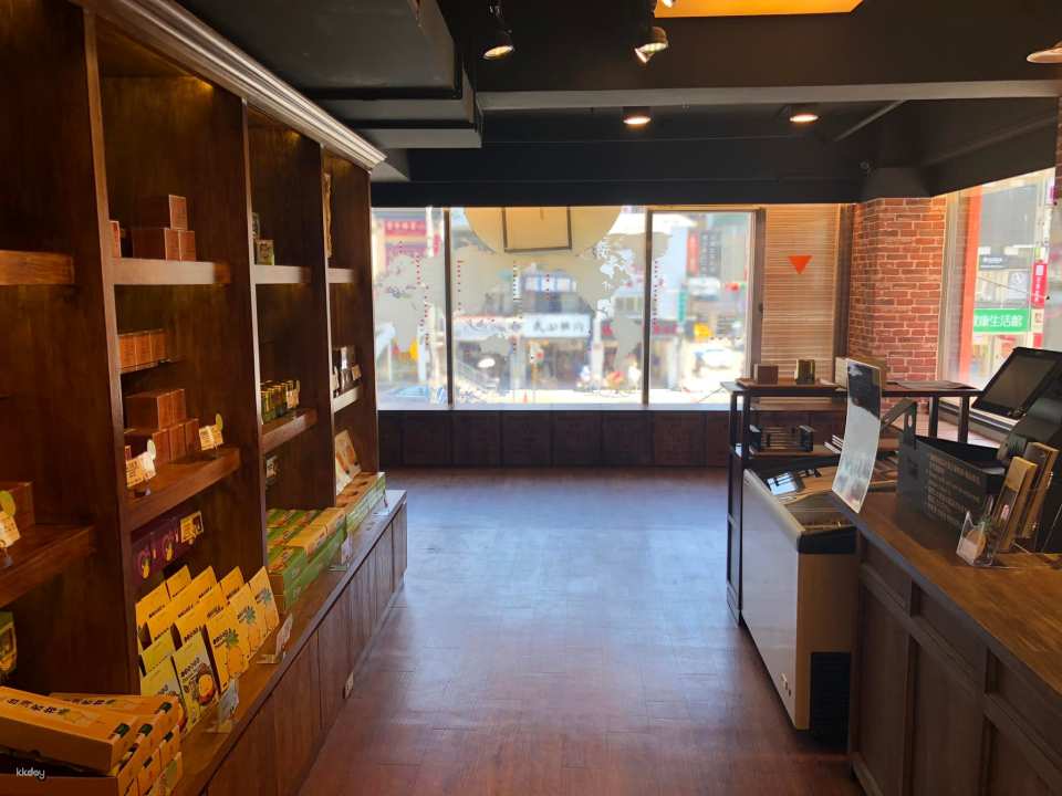 台北永康街｜台灣茶品茶．泡茶體驗｜中英日服務