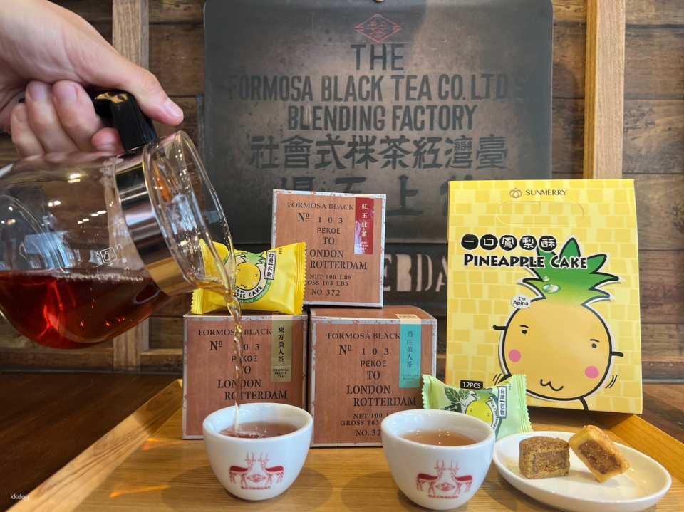 台北永康街｜台灣茶品茶．泡茶體驗｜中英日服務